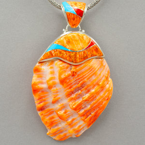 Bold Spiny Oyster Shell Inlayed Pendant