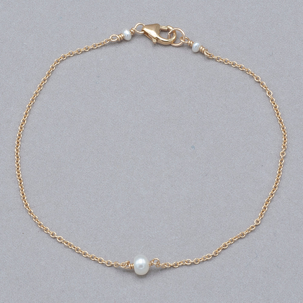 Tiny Pearl 14k Gold Fill Bracelet