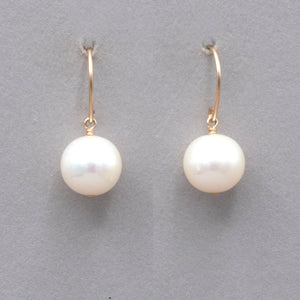 Simple Pearl Earrings