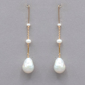 Tier Cream-Colored Pearl Earrings